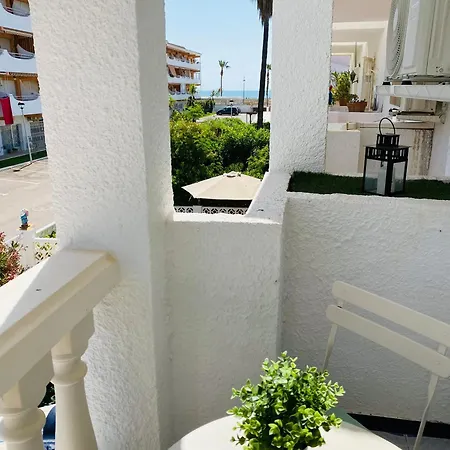 Preciosa Casa Pegada Al Mar.